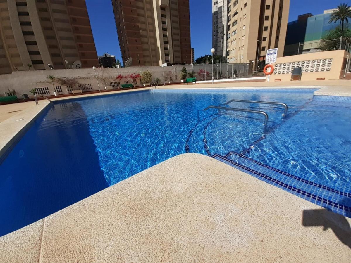 gemelos 4 playa levante Benidorm Exterior foto